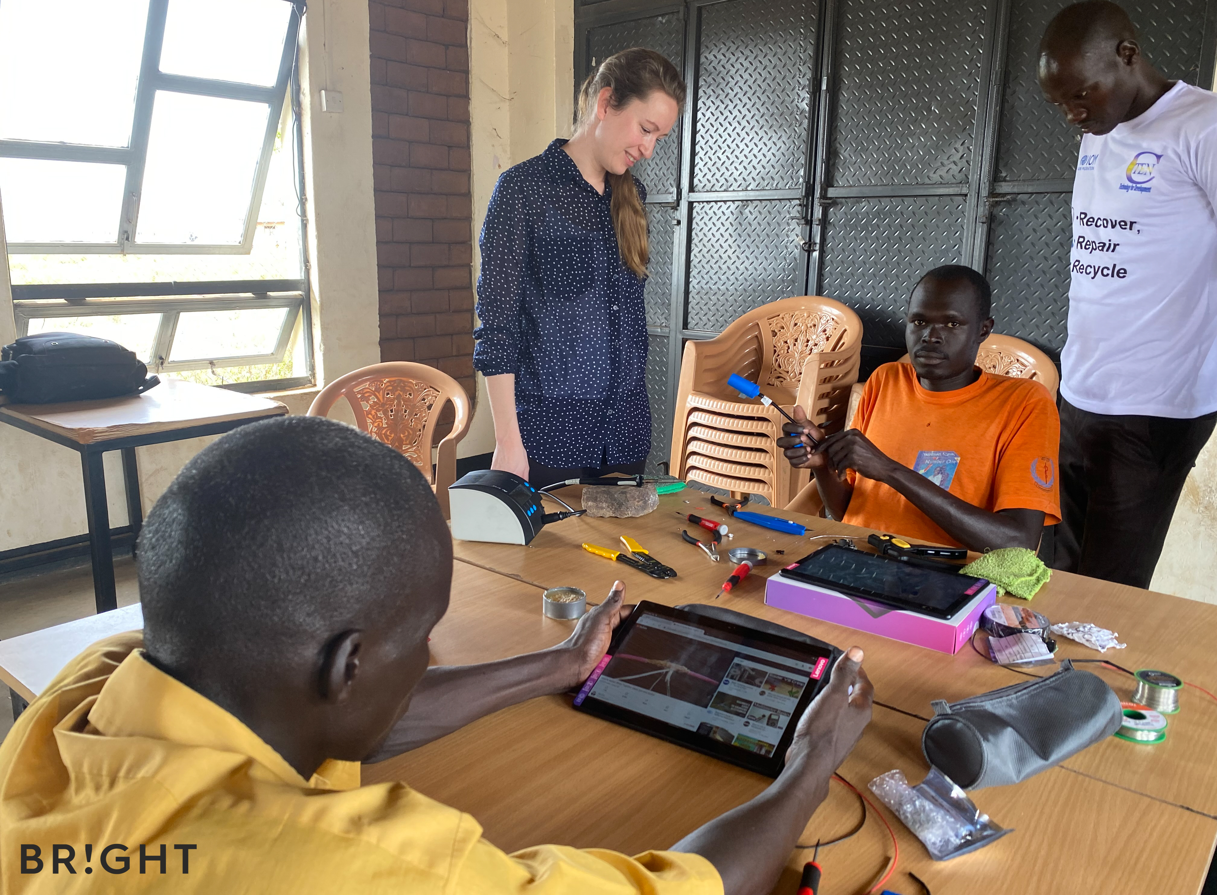BRIGHT's Repair Program trained technicians on solar lamp repair using a digital tablet-based platform, helping participants improve their digital skills