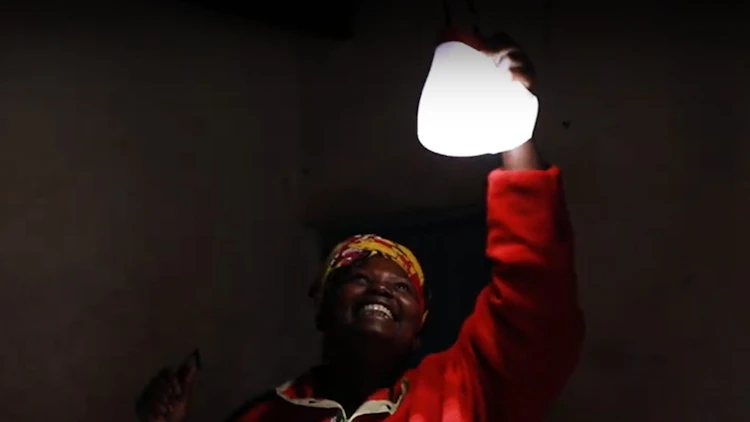 BRIGHT designs solar lamps to provide light that balances brightness and colour temperature